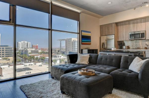 Studio High-Rise in Downtown Vegas